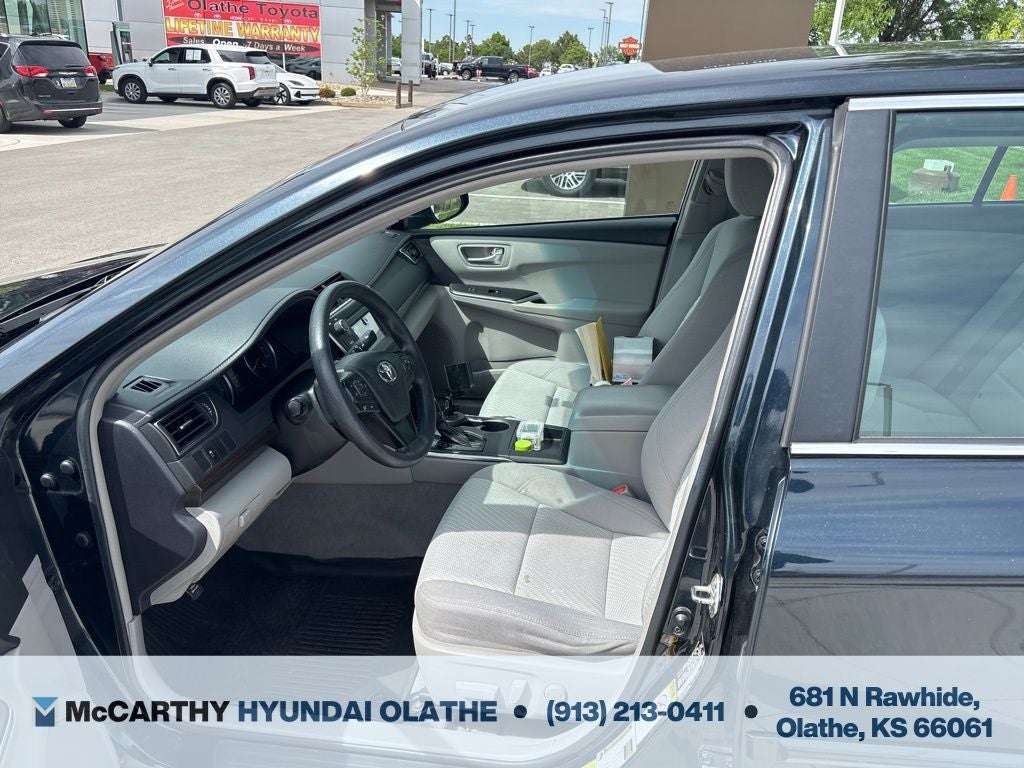 2016 Toyota Camry LE
