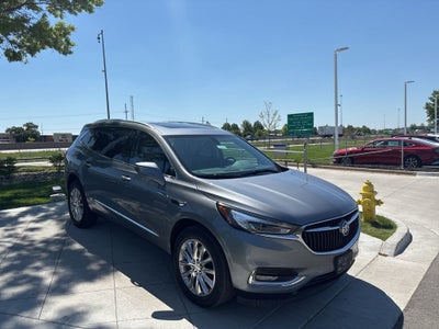 2021 Buick Enclave Essence