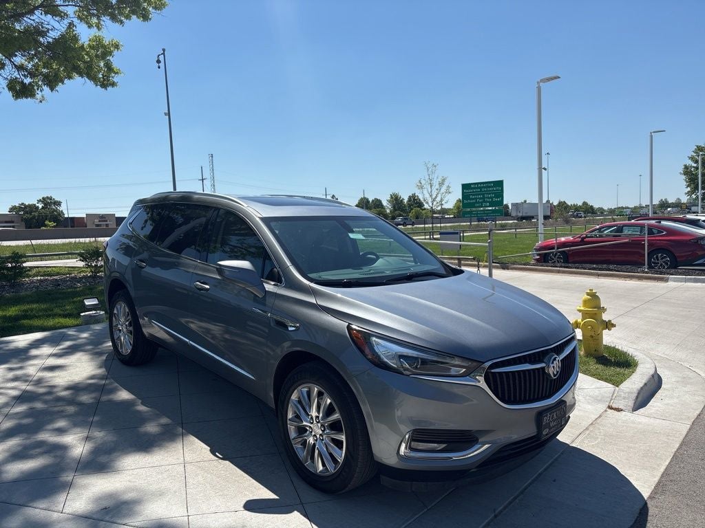 2021 Buick Enclave Essence