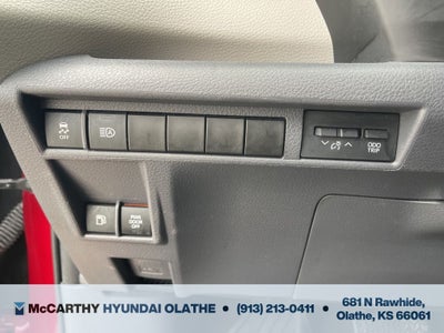 2021 Toyota Sienna XLE 7 Passenger