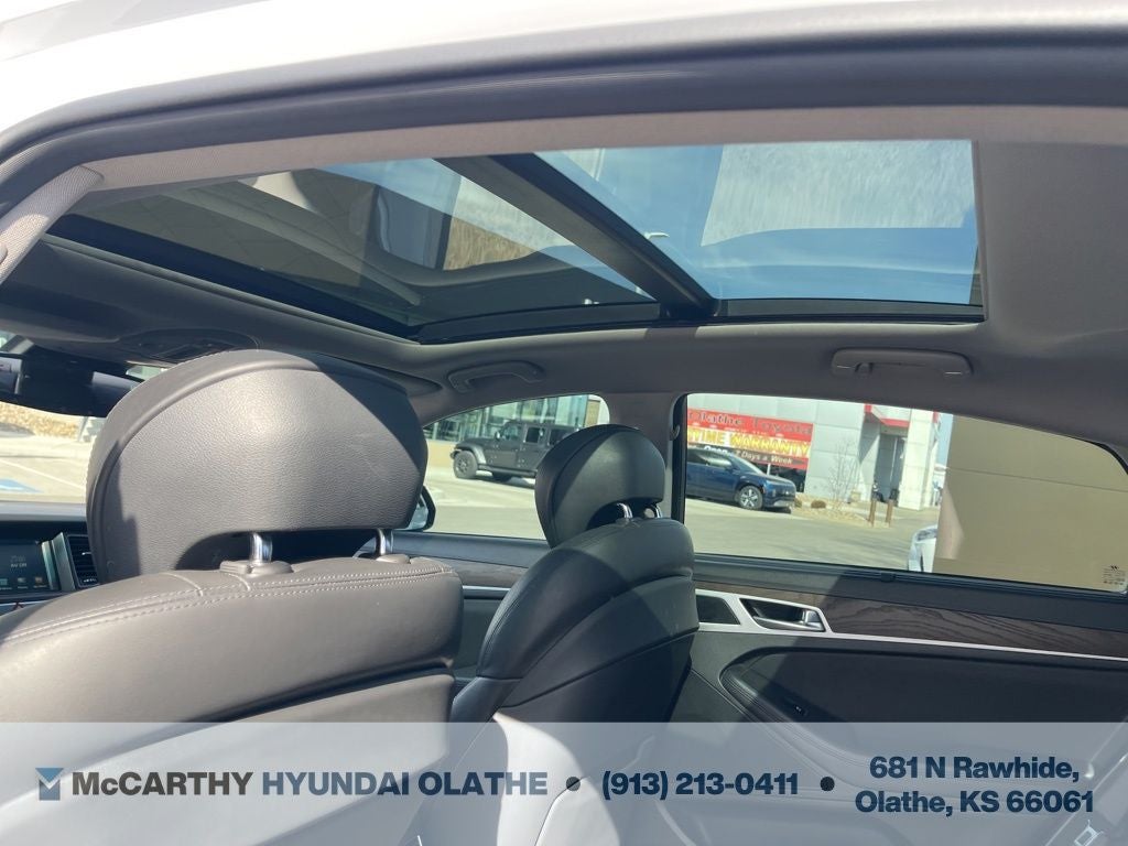 2015 Hyundai Genesis 5.0