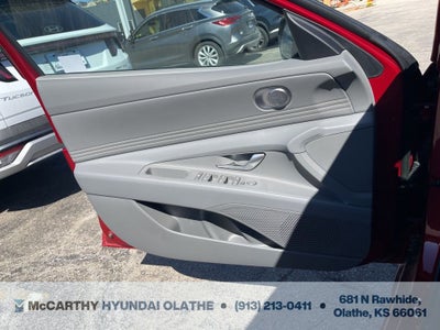 2025 Hyundai Elantra SEL Sport