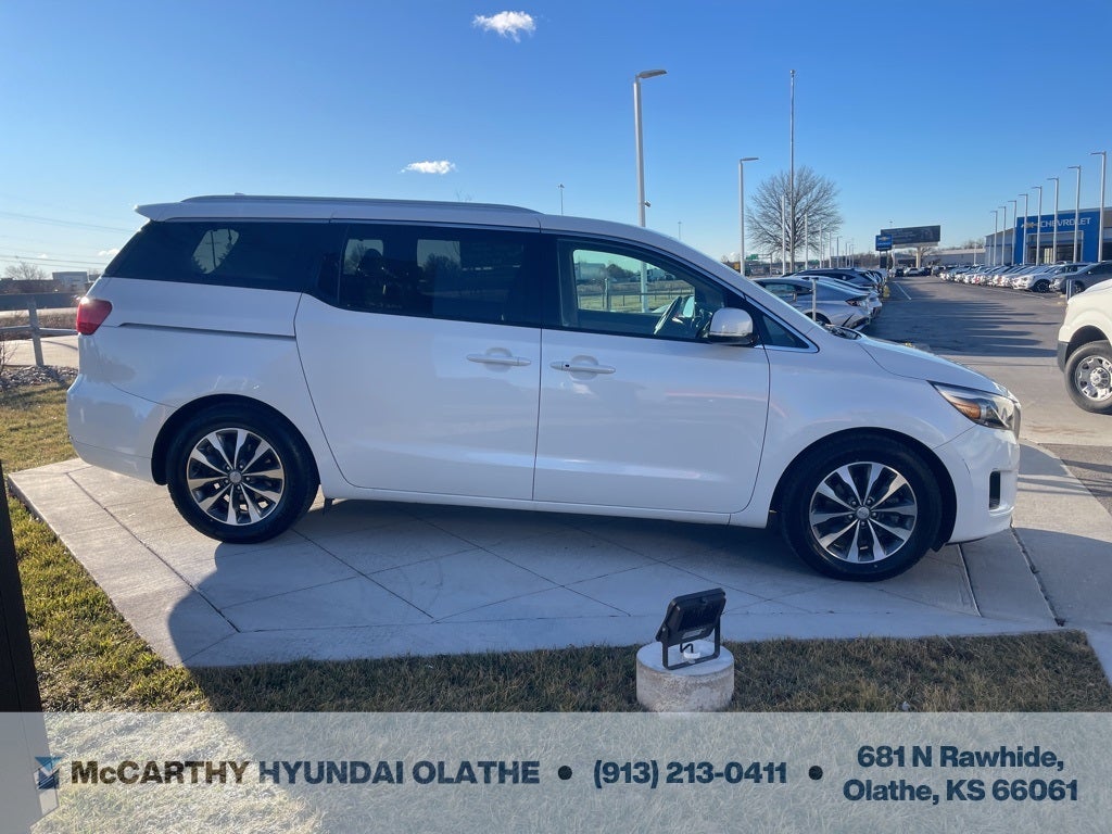 2017 Kia Sedona SX