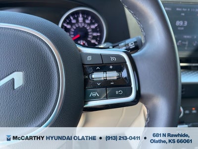 2023 Kia Carnival LX