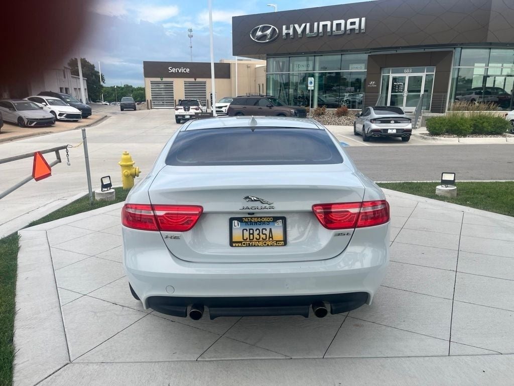 2017 Jaguar XE 35t Premium
