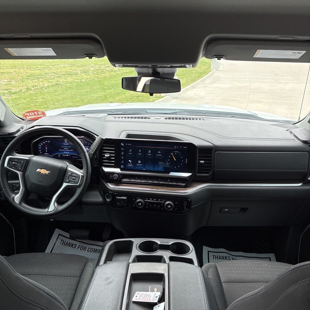 2024 Chevrolet Silverado 1500 LT