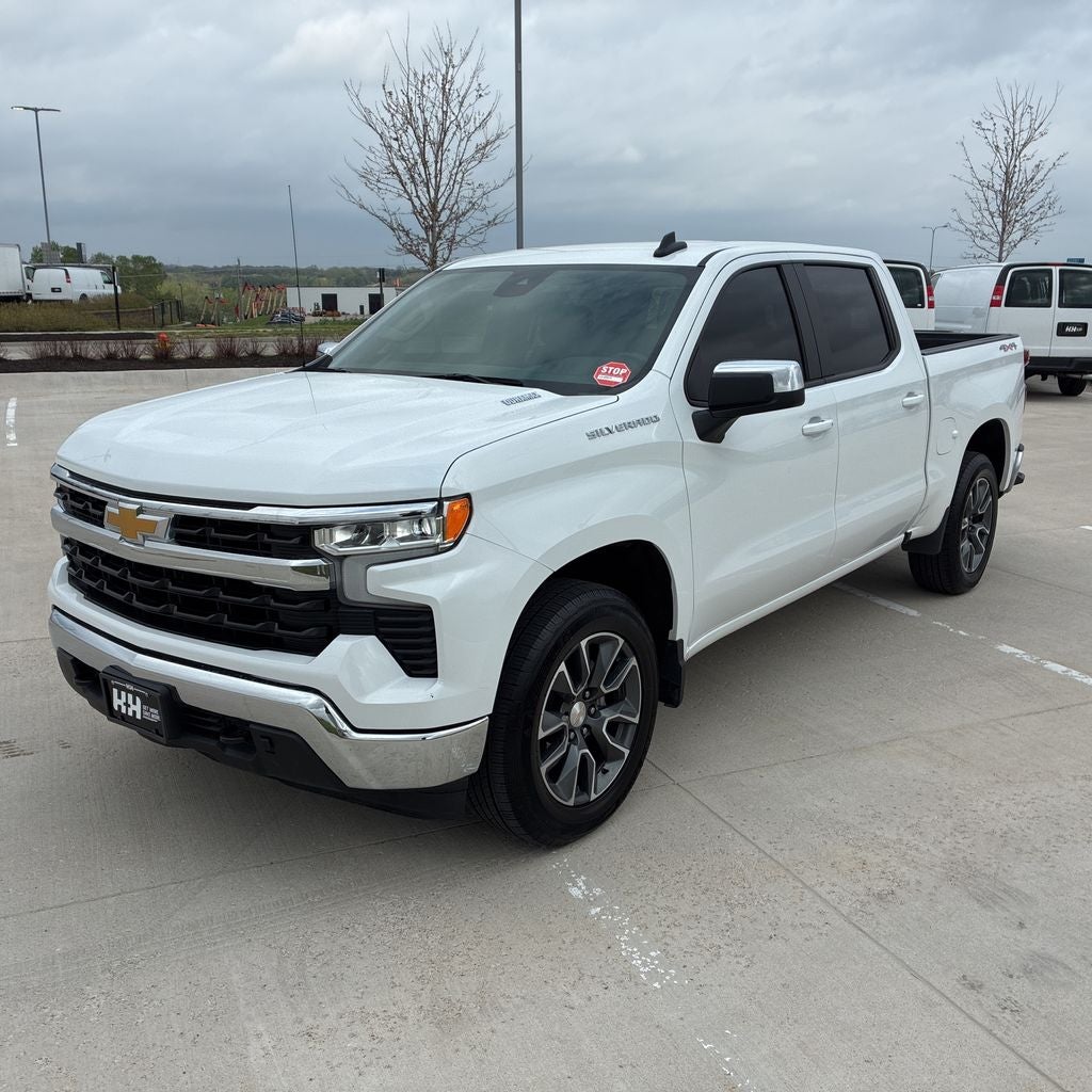 2024 Chevrolet Silverado 1500 LT