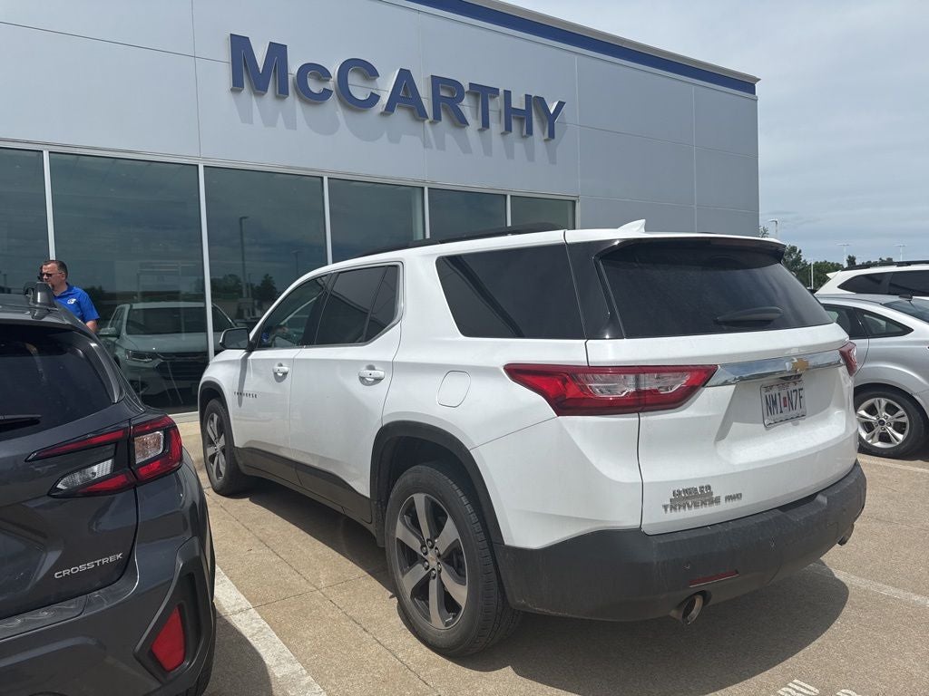 2021 Chevrolet Traverse LT Leather