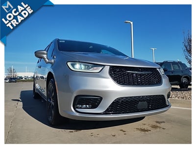 2021 Chrysler Pacifica Limited AWD