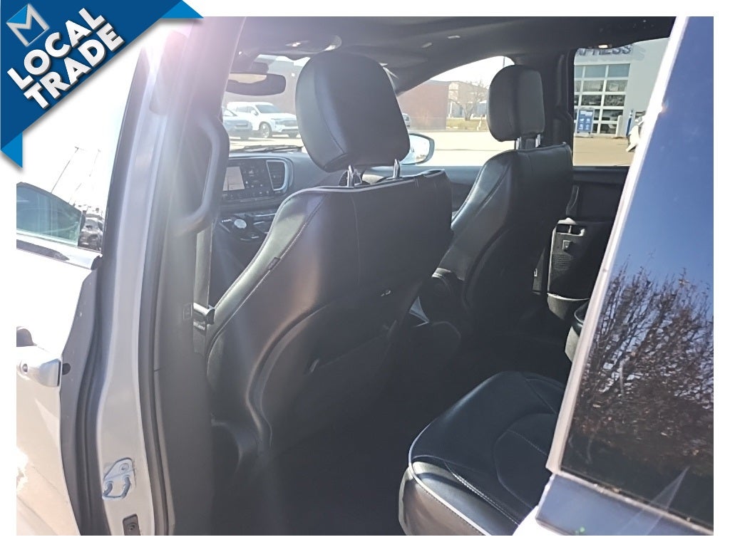 2021 Chrysler Pacifica Limited AWD