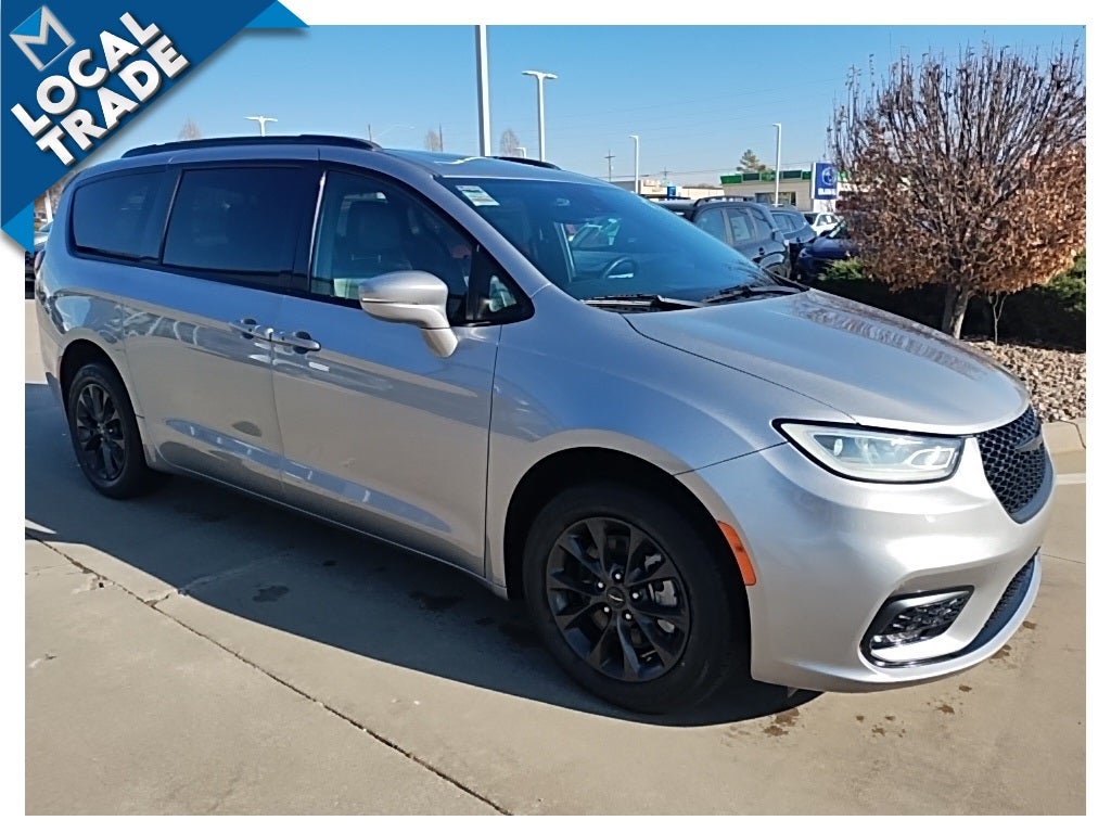 2021 Chrysler Pacifica Limited AWD