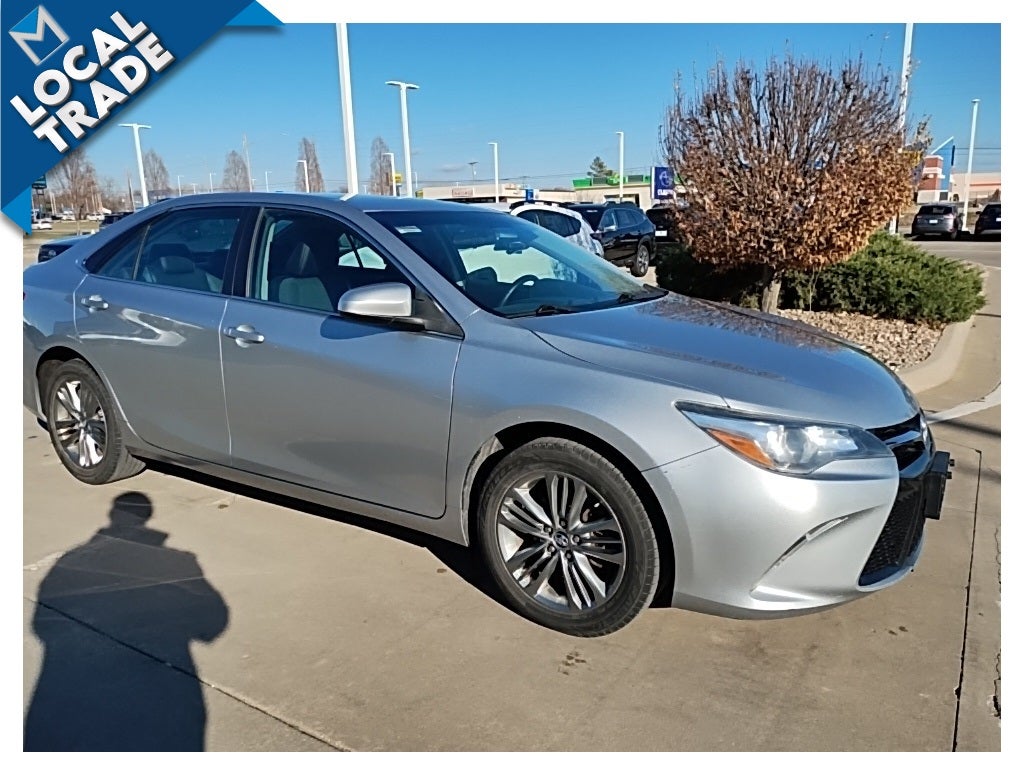 2017 Toyota Camry SE