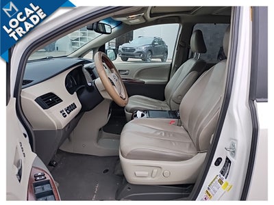 2013 Toyota Sienna AWD 7 Passenger