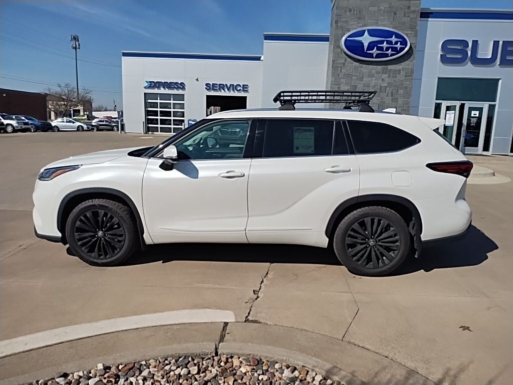 2021 Toyota Highlander Platinum