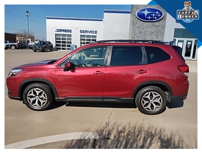 2024 Subaru Forester Premium