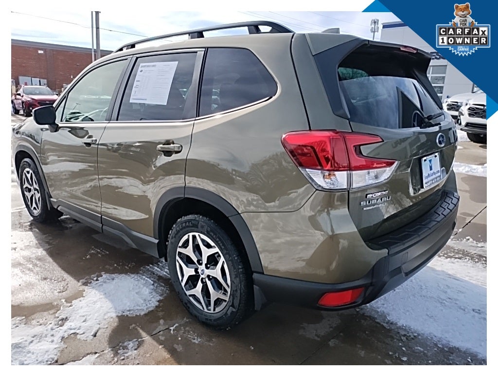 2023 Subaru Forester Premium