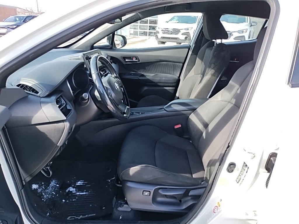 2018 Toyota C-HR XLE Premium