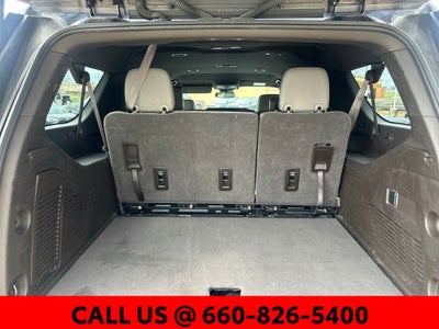 2023 Chevrolet Suburban LT