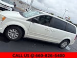 2010 Chrysler Town & Country LX