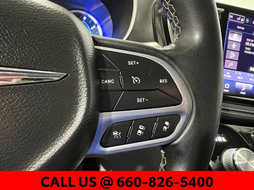 2022 Chrysler Pacifica Hybrid Touring L