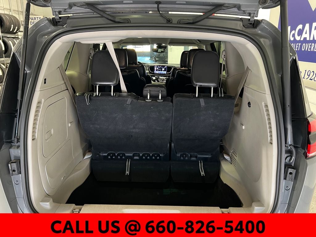 2022 Chrysler Pacifica Hybrid Touring L