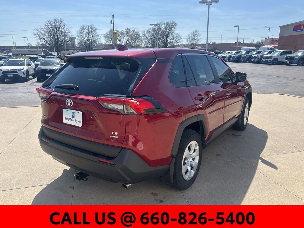 2024 Toyota RAV4 LE