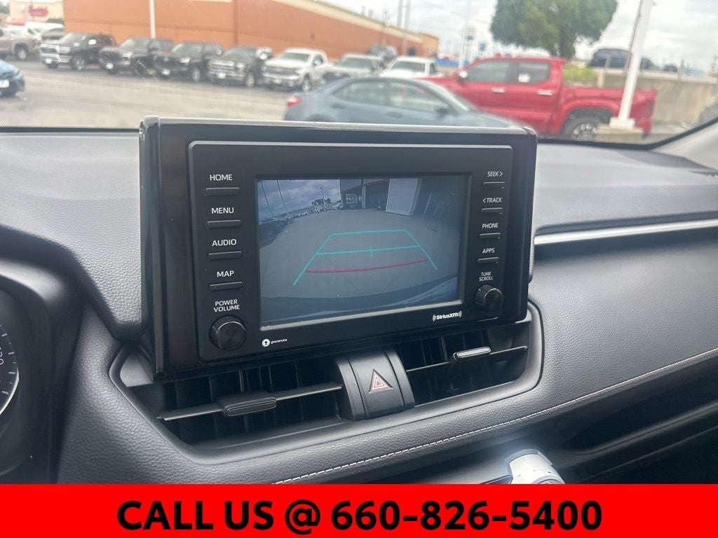 2020 Toyota RAV4 LE
