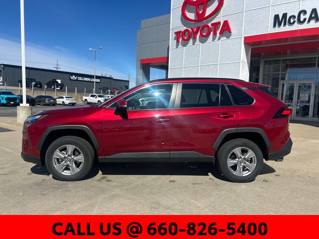 2025 Toyota RAV4 XLE