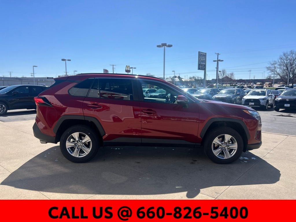 2025 Toyota RAV4 XLE