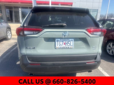 2021 Toyota RAV4 XLE