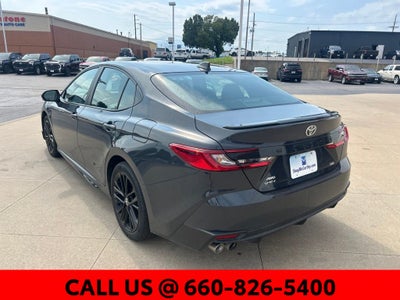 2025 Toyota Camry SE