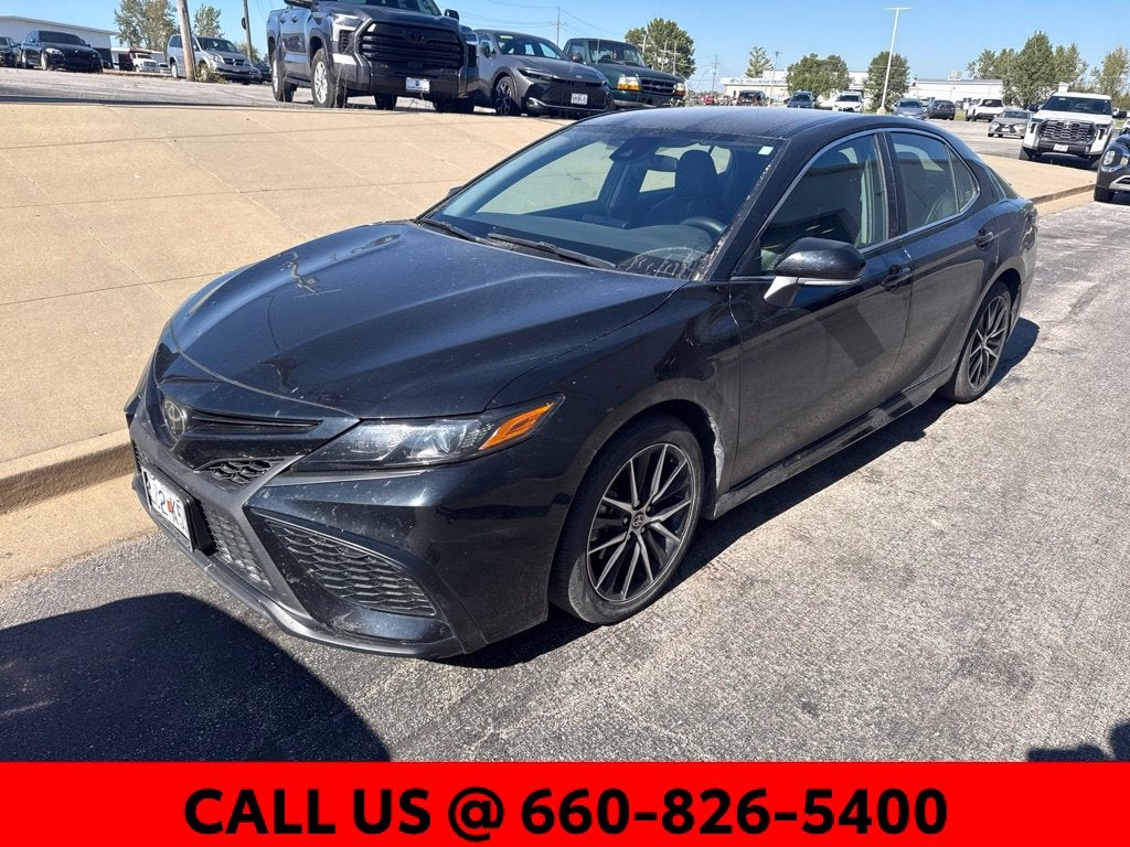 2024 Toyota Camry SE