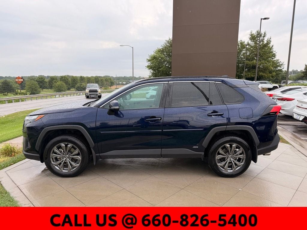 2022 Toyota RAV4 Hybrid XLE Premium
