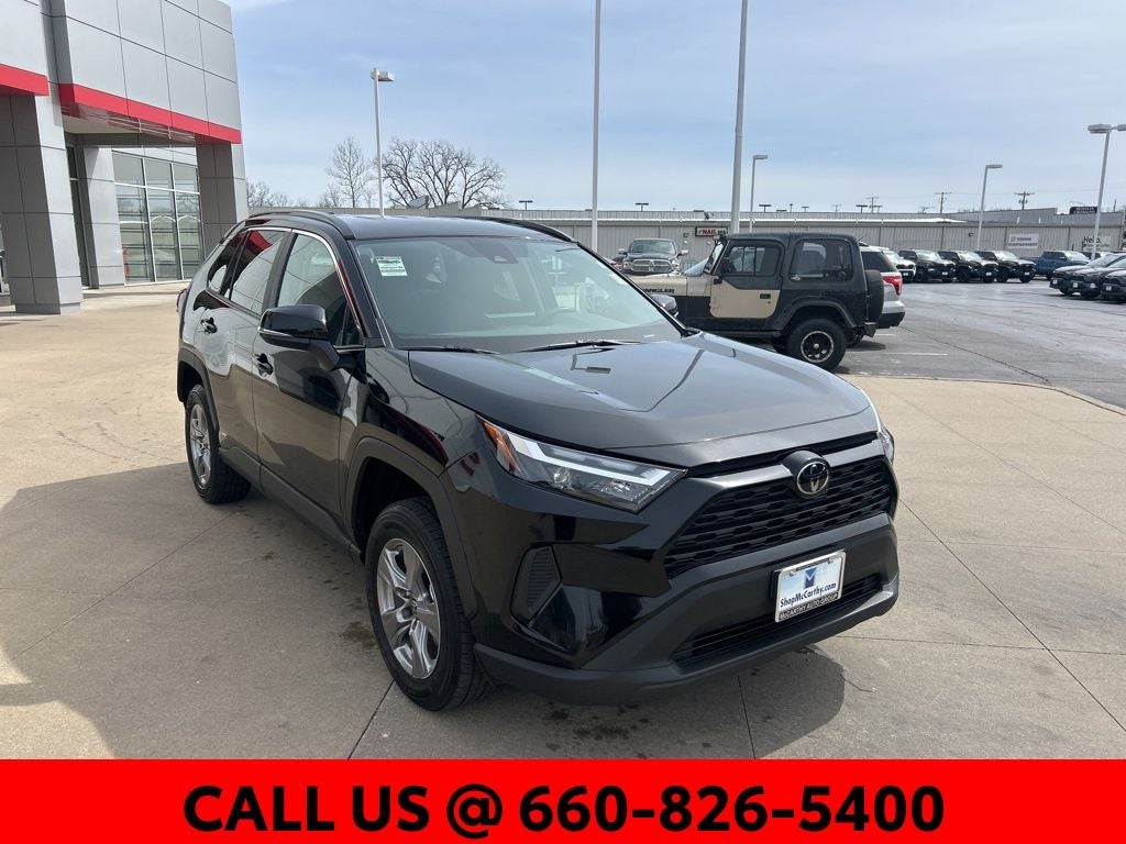 2025 Toyota RAV4 Hybrid XLE