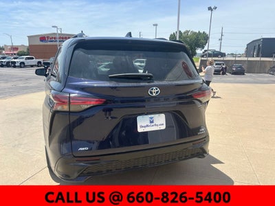 2023 Toyota Sienna XSE 8 Passenger