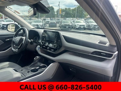 2022 Toyota Highlander Hybrid XLE