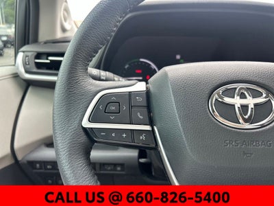 2024 Toyota Sienna XLE 8 Passenger
