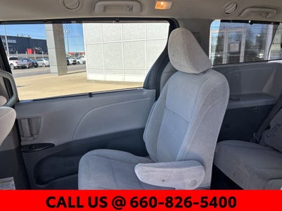2020 Toyota Sienna LE 7 Passenger