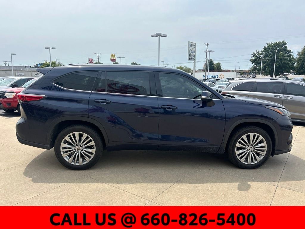 2023 Toyota Highlander Platinum