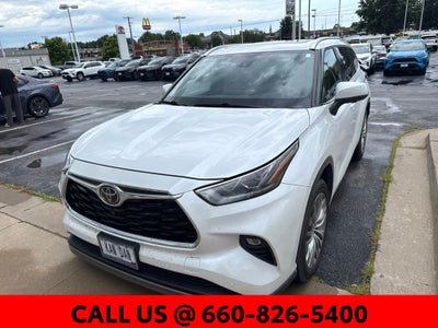 2023 Toyota Highlander Platinum