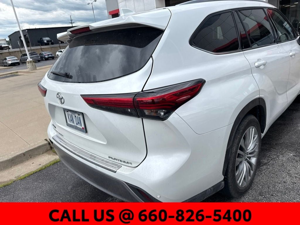 2023 Toyota Highlander Platinum