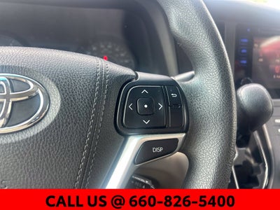 2017 Toyota Sienna LE 8 Passenger