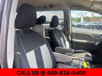 2020 Toyota Sienna LE 8 Passenger
