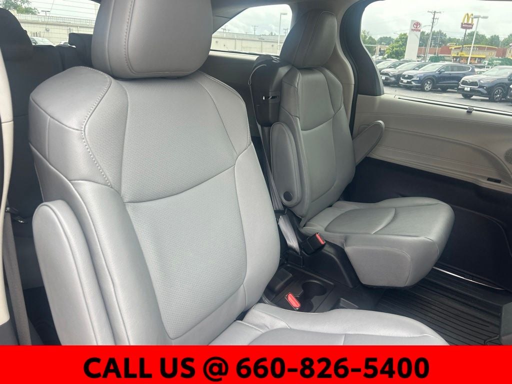 2023 Toyota Sienna XLE 8 Passenger