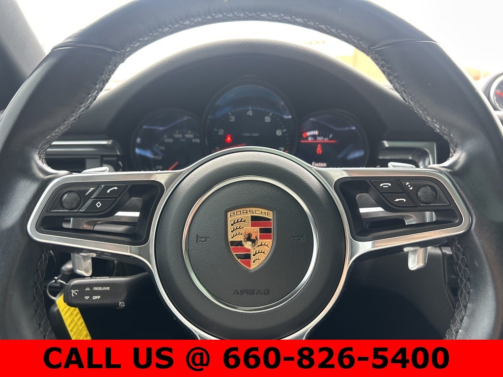 2020 Porsche Macan Base