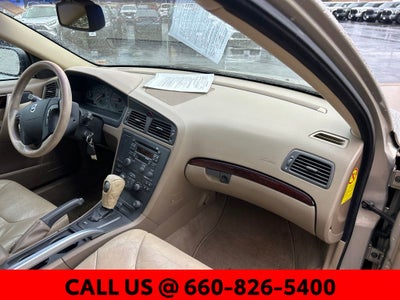 2001 Volvo V70 XC