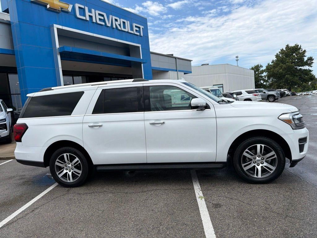 Used 2024 Ford Expedition Limited with VIN 1FMJK2A82REA37352 for sale in Kansas City