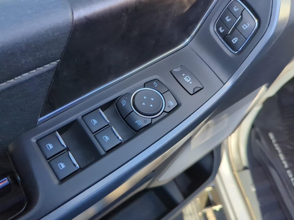 2023 Ford Super Duty F-250 SRW Lariat