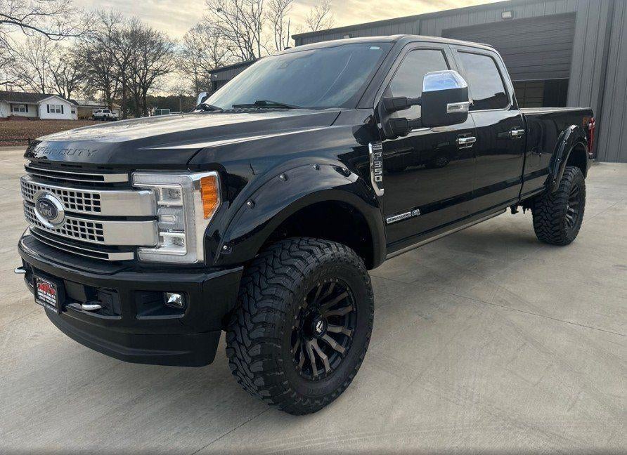 2018 Ford Super Duty F-350 SRW Platinum