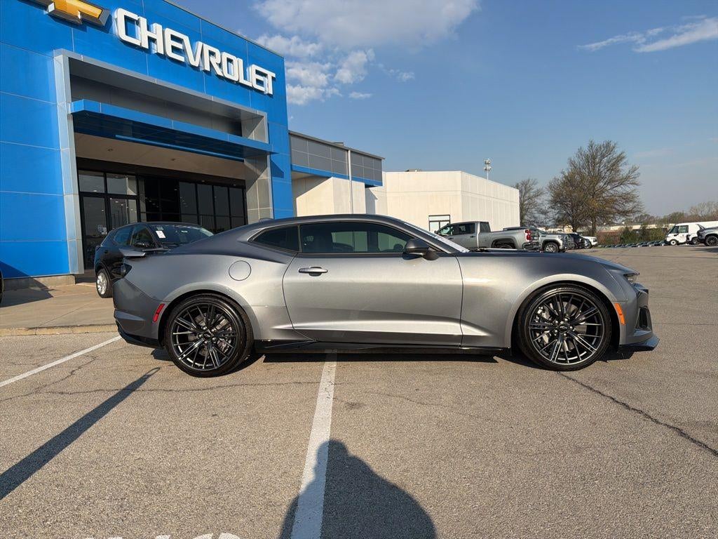 Used 2021 Chevrolet Camaro ZL1 with VIN 1G1FK1R69M0123179 for sale in Kansas City